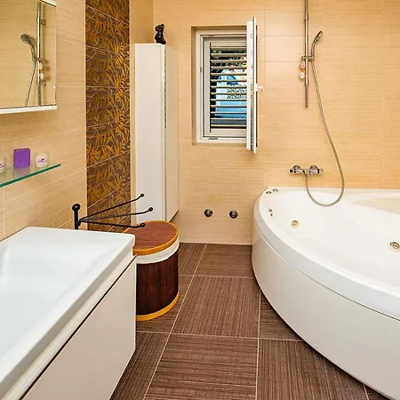 Roza Appartement Mandre