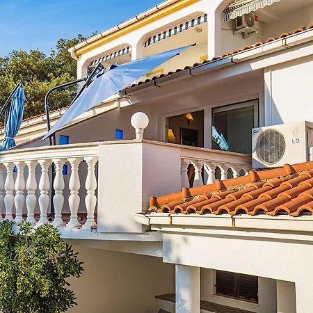Appartement Roza *